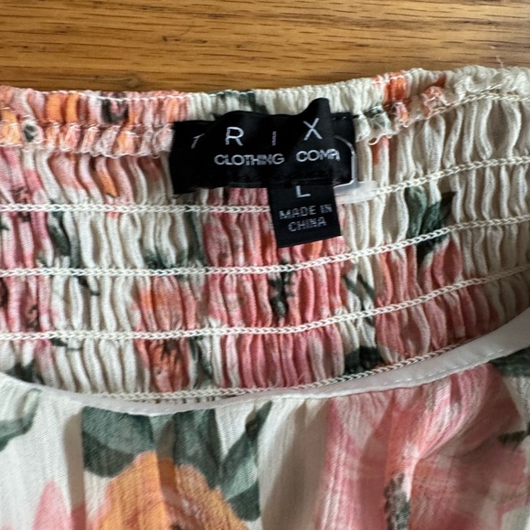 Trixxi Floral Pink and White Women's Top - Picture 2 of 5